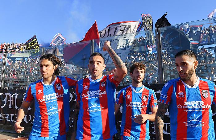 165857564-75c17bdc-2bcd-49da-941e-b317e28e1e17