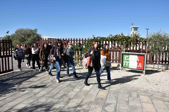 162432652-5a860990-3a08-4350-aac9-7a13cdad8b46