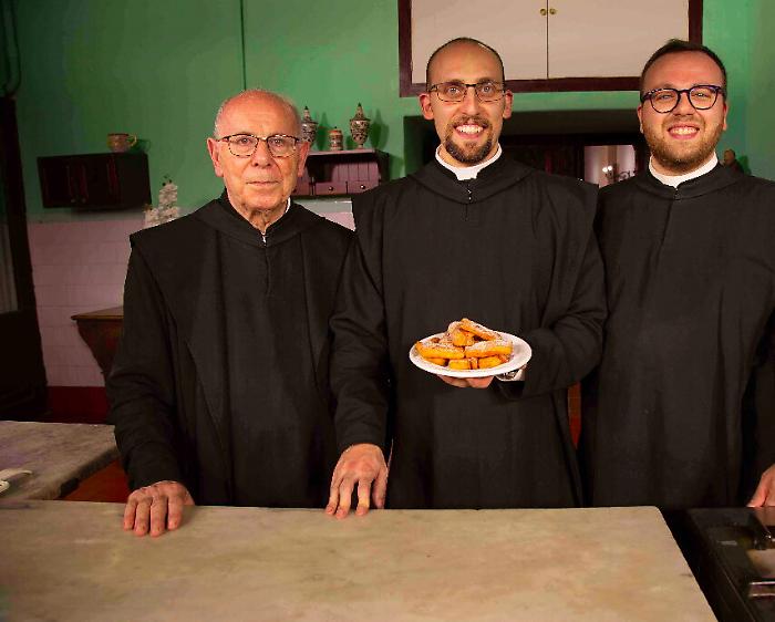 100048187-cd0c66ea-e4f0-4031-8468-223d1fb0846e