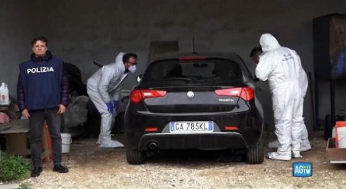 133837615-bf04b20a-4eba-42f9-9c8c-82025942727b