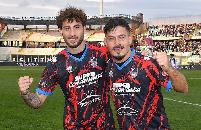 173719738-37ba462c-37bf-4eac-bfb0-8eb297e1e0ab