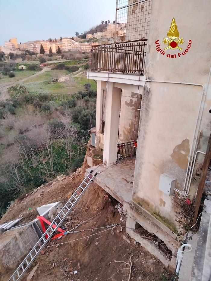 WhatsApp-Image-2023-02-25-at-19.00.28