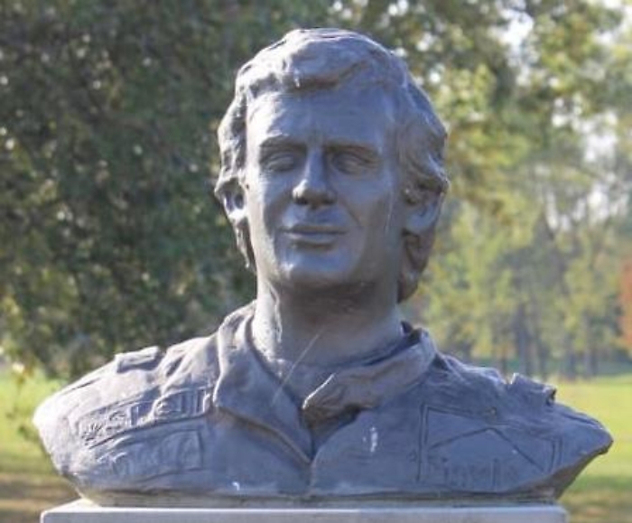 Busto di Ayrton Senna a Siculiana