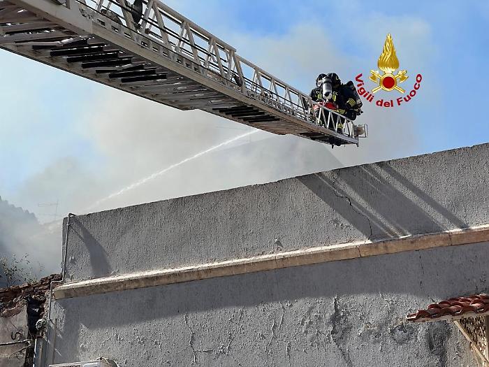 WhatsApp-Image-2023-04-12-at-16.45.58-2-1