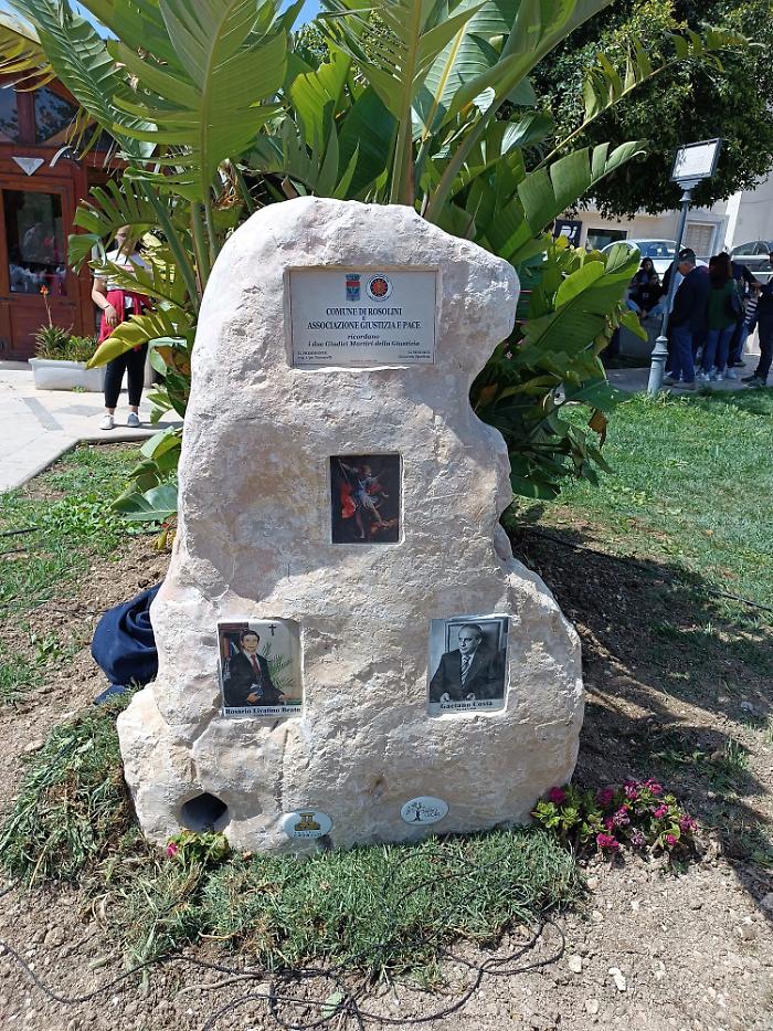 62585653-8e2d-4f4f-b15a-db0004d14563