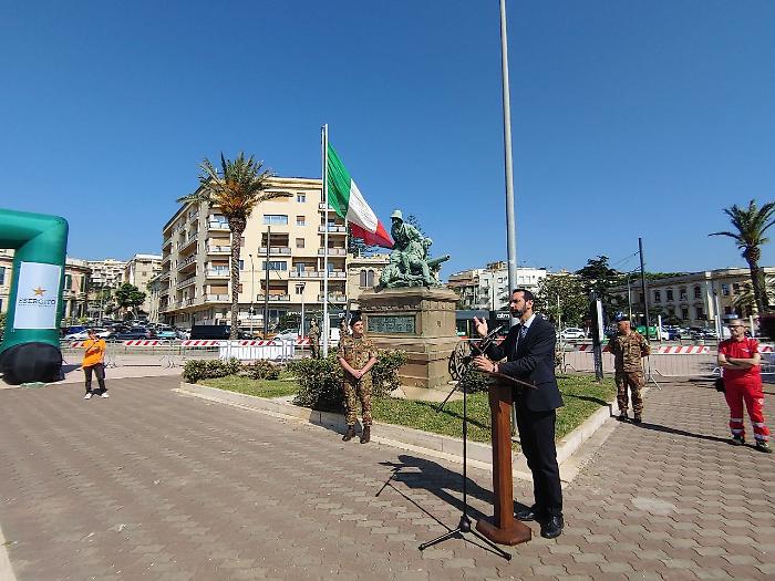 Messina, manifestazione A-vele-spiegate-con-i-leoni