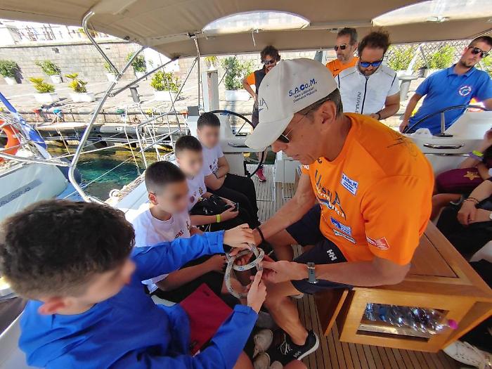 Messina, manifestazione A-vele-spiegate-con-i-leoni