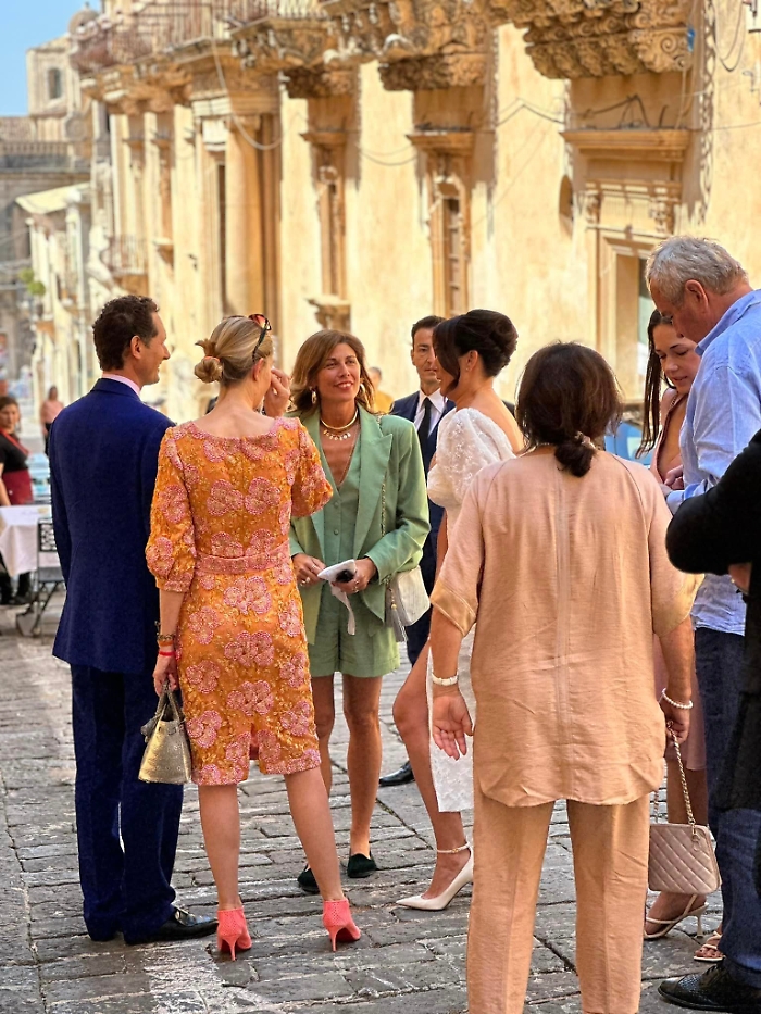 354450335_10210525452689542_8554380145215270937_n