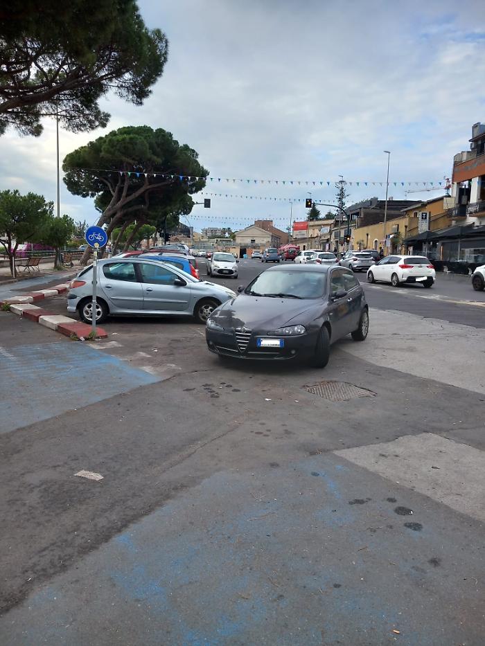 Catania piazza mancini battaglia caos