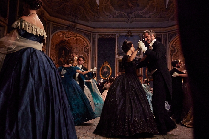 1-Scena-ballo-girata-a-Palazzo-Biscari-1