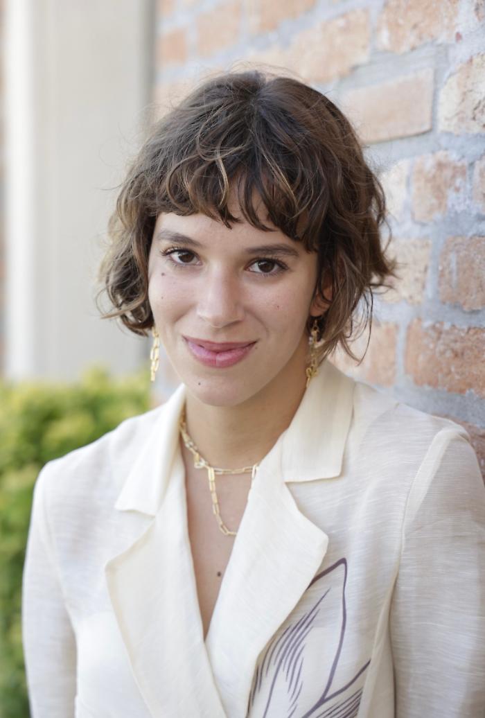 Facetune_04-09-2023-23-11-58