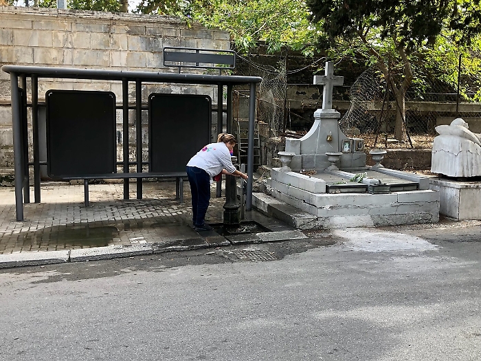 045ED5F0-F1FF-4D24-A038-DC900D3CCA2E