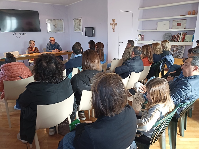 Tripi-incontro-con-le-scuole-