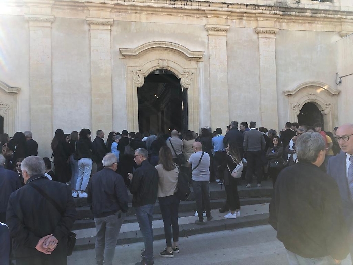 WhatsApp-Image-2023-11-12-at-12.12.00-3