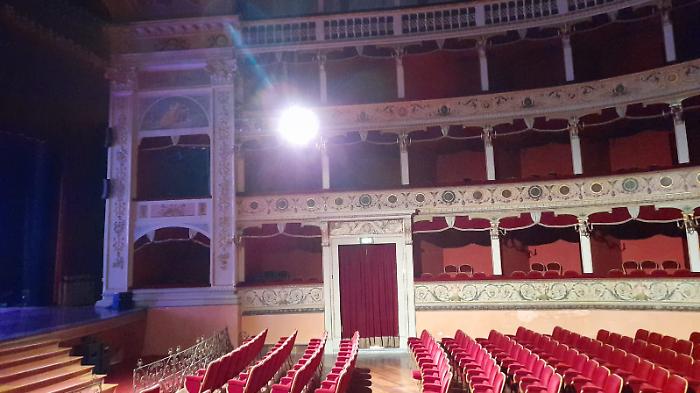 WhatsApp-Image-2023-11-20-at-21.41.52-2