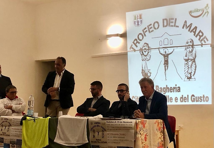 a7ecefbb-c3f3-40d2-b52b-99de1c70b1be