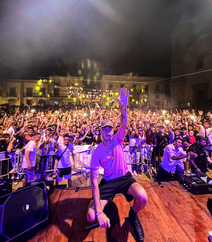 EC0CF64D-B557-4EBA-B825-236CBAA62A97