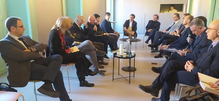 PHOTO-2023-12-11-14-52-093