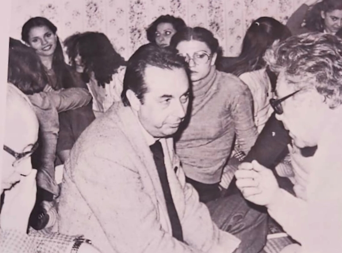 Accademia-CT-1979-Maurizio-Scaparro-Direttore-sez.-Teatro-Biennale-Venezia-con-il-direttore-ABA-Carmelo-Borzi-1