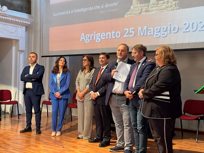 FB_IMG_1716793442423