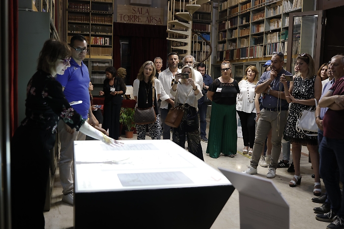 0170ce11-9a97-4e00-878a-6386d5c60cb1