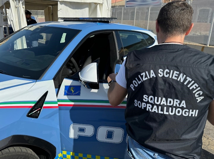 ANCHE-LA-POLIZIA-DI-STATO-PRESENTE-AL-FESTIVAL-INTERNAZIONALE-DEL-FUMETTO-ETNA-COMICS-4