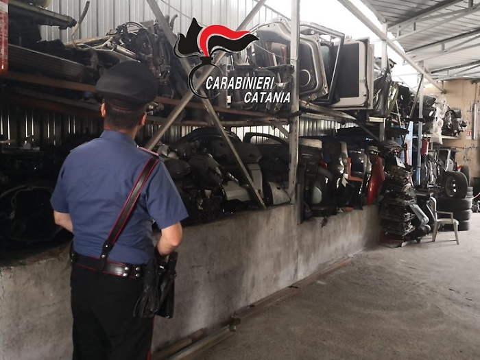 foto-autoricambi-logo-1