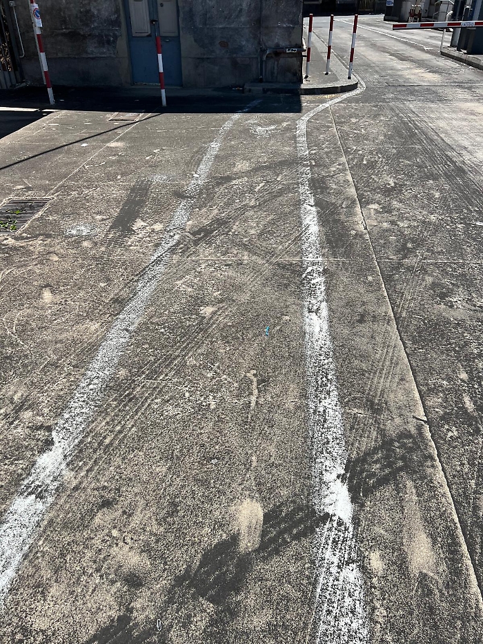 D1C67F7D-D552-4D0C-A4EA-D1D104E2ADBC