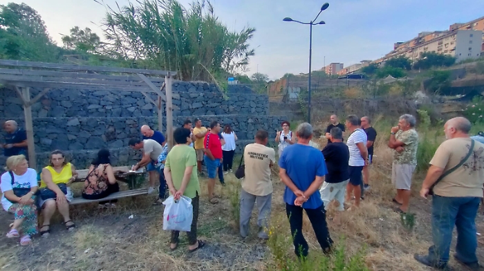 Orti Librino assemblea 6 agosto 05