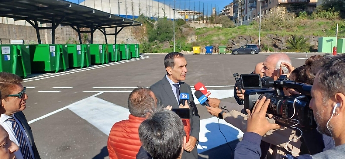 c1ad316d-5b8e-4e2f-ad52-1ce7dc2d81b9