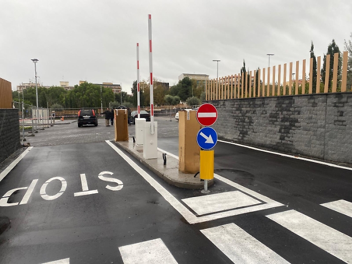 2cac9775-9e87-43f2-8496-a09b981a8917