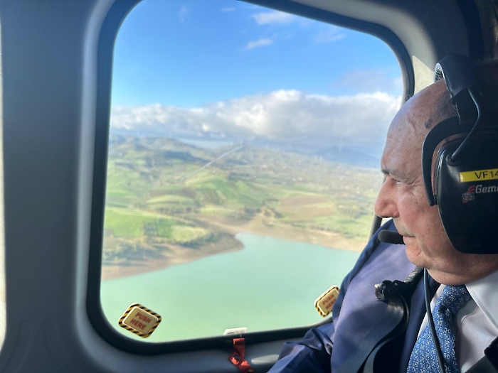 PresidenteSchifaniinvolo