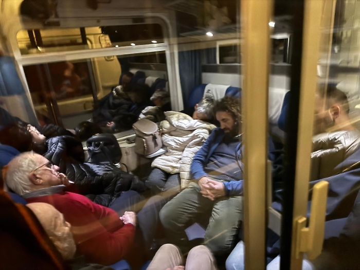 WhatsApp Image 2024-12-22 at 09.14.03