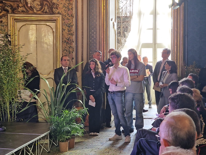 WhatsApp Image 2025-03-15 at 12.44.24