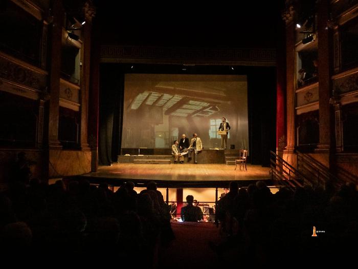 1af0def6-dec0-43b1-aa95-338554a5dc4d