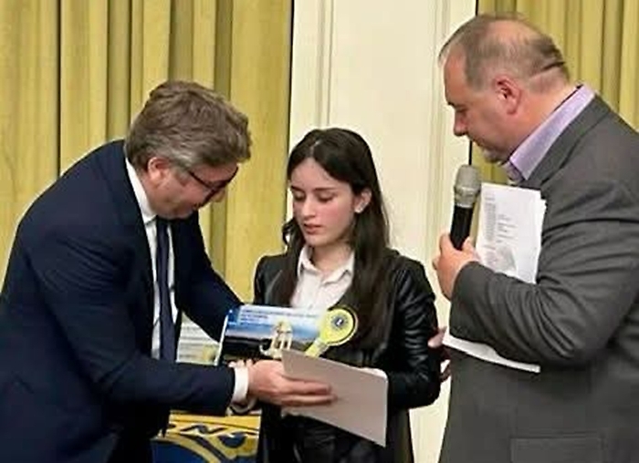 WhatsApp Image 2025-04-28 at 21.29.30