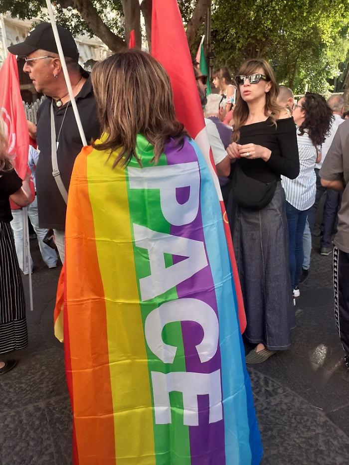 2cc448b5-4d9f-48b9-a0e2-02a28f54e322