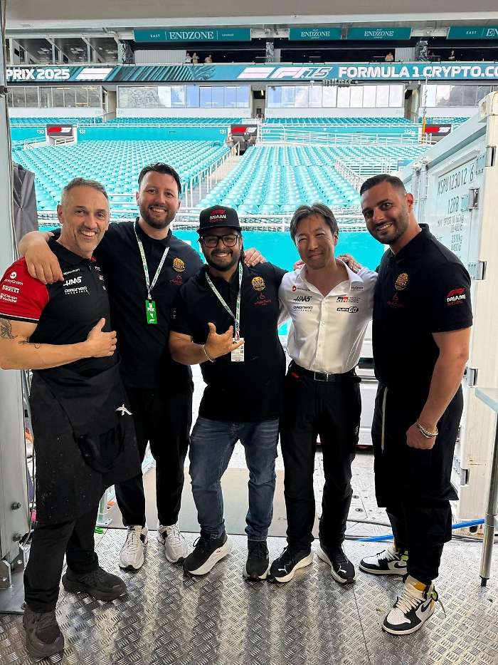 PHOTO-2025-05-06-16-05-47