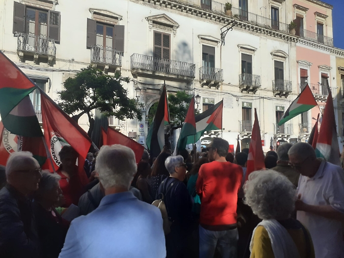 ae49f350-c9b6-4b71-b8e2-8a9fa917fa65