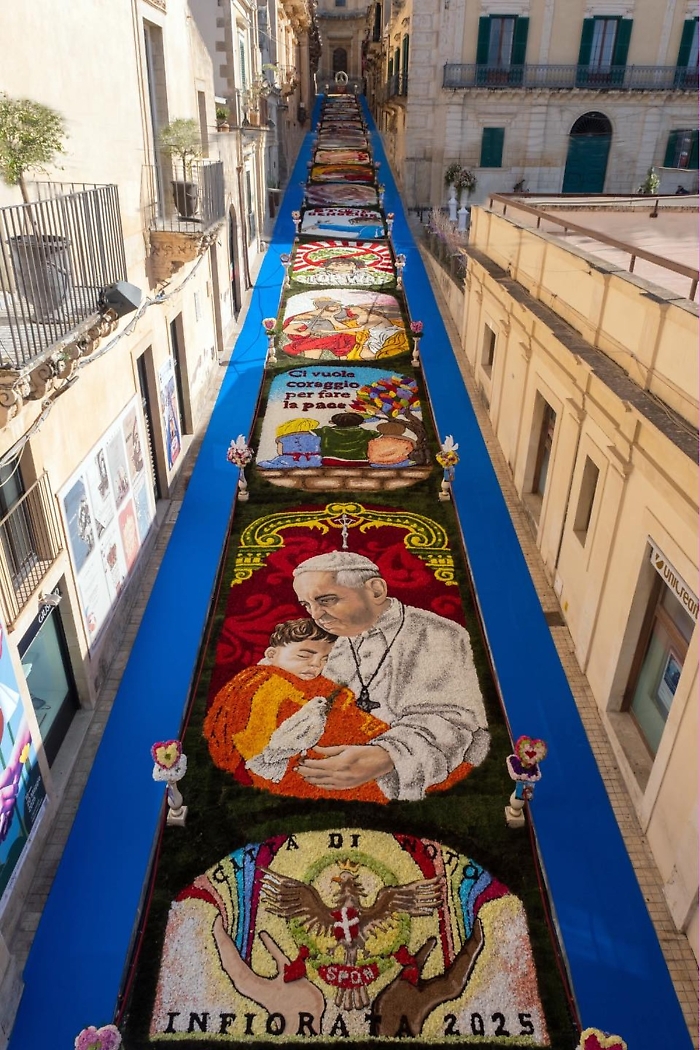 infiorata Noto 2025