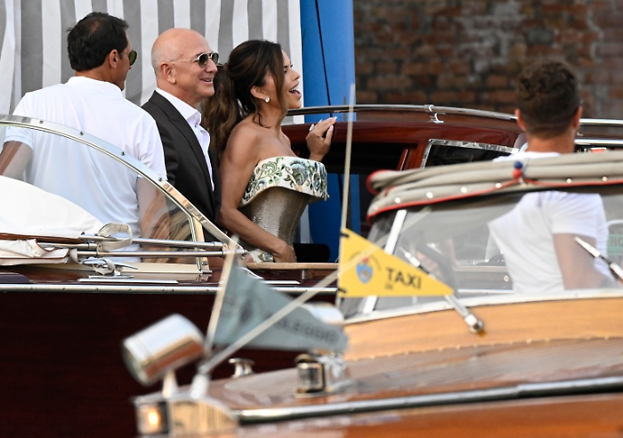 ITALY BEZOS WEDDING