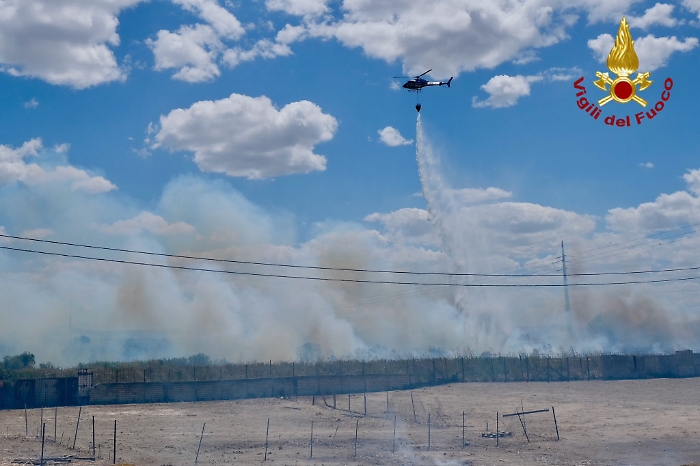 Incendi Catania sud (6)