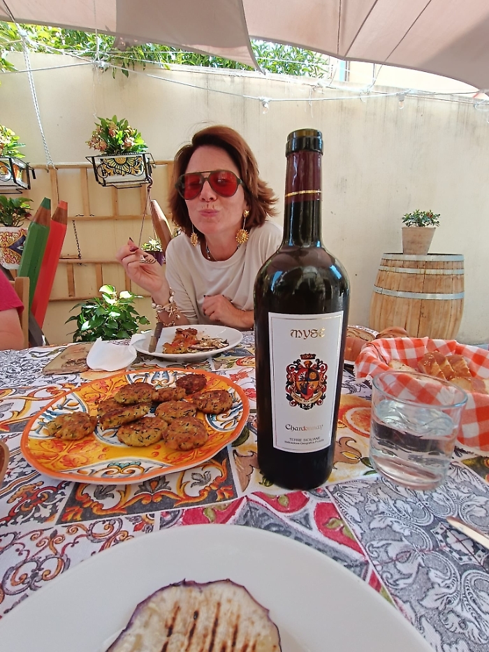 530632417_2846304615562009_8892965110012292636_n