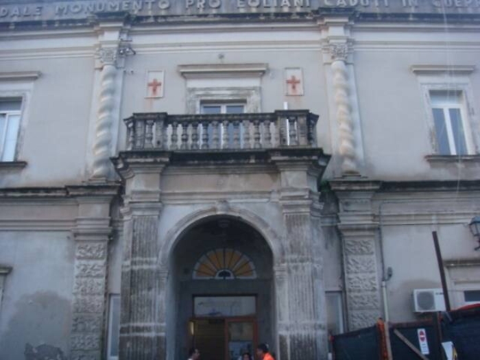 Sanità, Razza: «L'ospedale di Lipari sarà rafforzato»