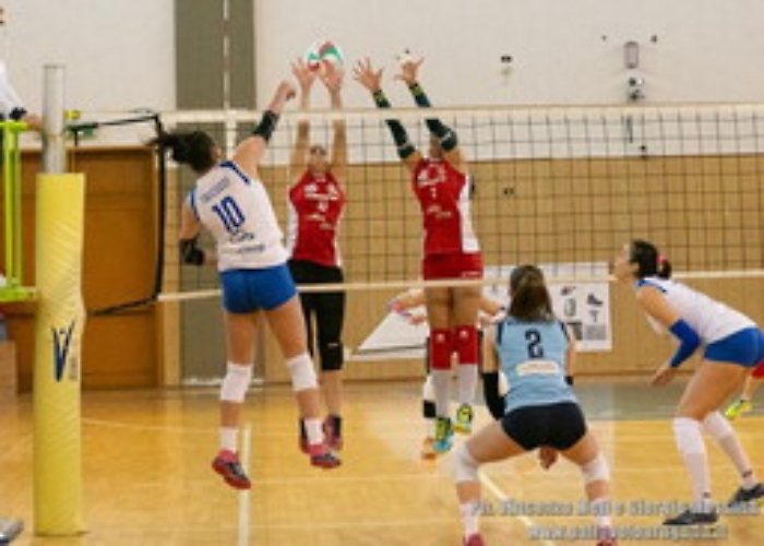 Volley B1 donne: la Seap Aragona comincia con il piede giusto il campionato