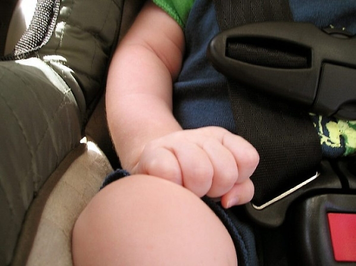 Bimbo dimenticato in auto a Catania, c'è un precedente nel 1998