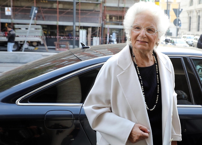 Geraci Siculo dice no alla cittadinanza onoraria per Liliana Segre