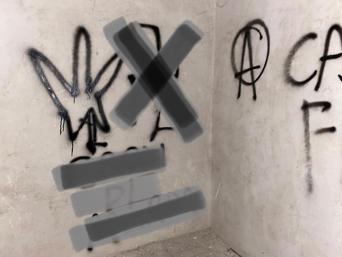 Noto, scritte antisemite sulle pareti di una sede scout