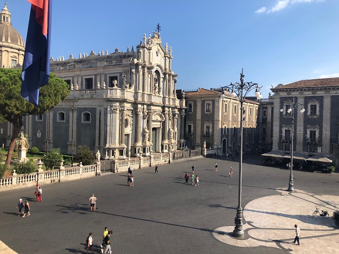 Catania, cartelle pazze: "Danno esorbitante per la collettività"
