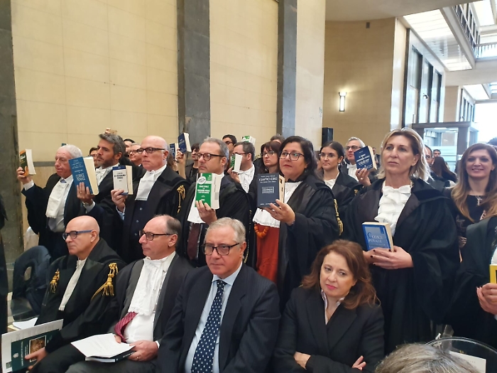 Anno giudiziario, protesta degli avvocati a Catania